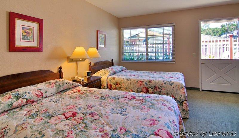 Svendsgaard'S Inn Carmel-by-the-Sea Bilik gambar